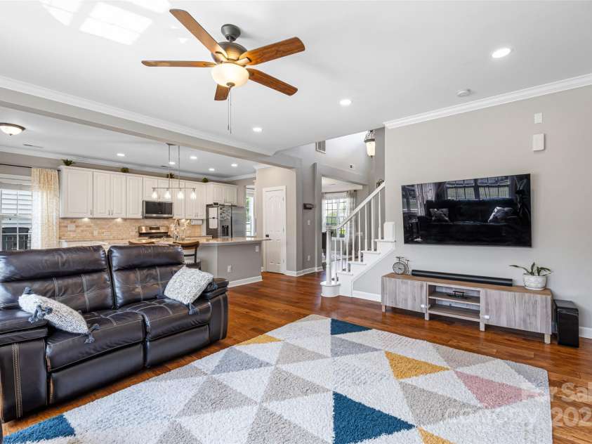 12312 Mcallister Park Drive, Charlotte, NC 28277.  MLS# CAR4267580, YatesRealty ID 20065. 