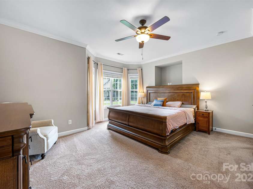 12312 Mcallister Park Drive, Charlotte, NC 28277.  MLS# CAR4267580, YatesRealty ID 20065. 