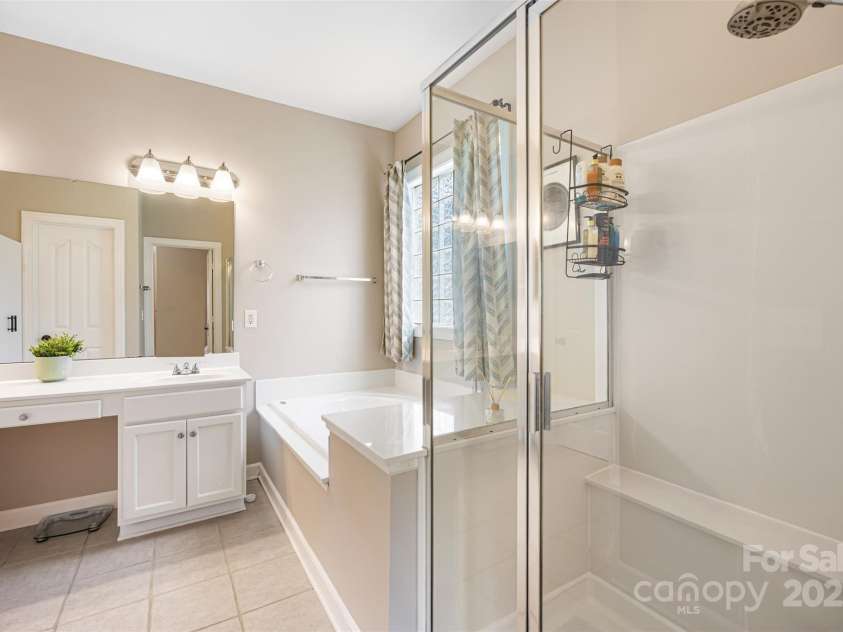 12312 Mcallister Park Drive, Charlotte, NC 28277.  MLS# CAR4267580, YatesRealty ID 20065. 