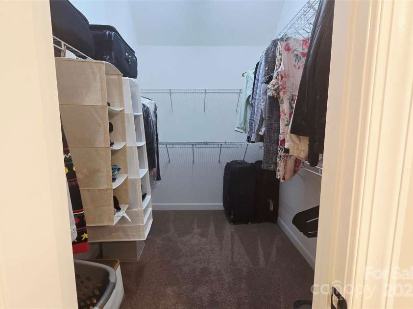 12312 Mcallister Park Drive, Charlotte, NC 28277.  MLS# CAR4267580, YatesRealty ID 20065. 