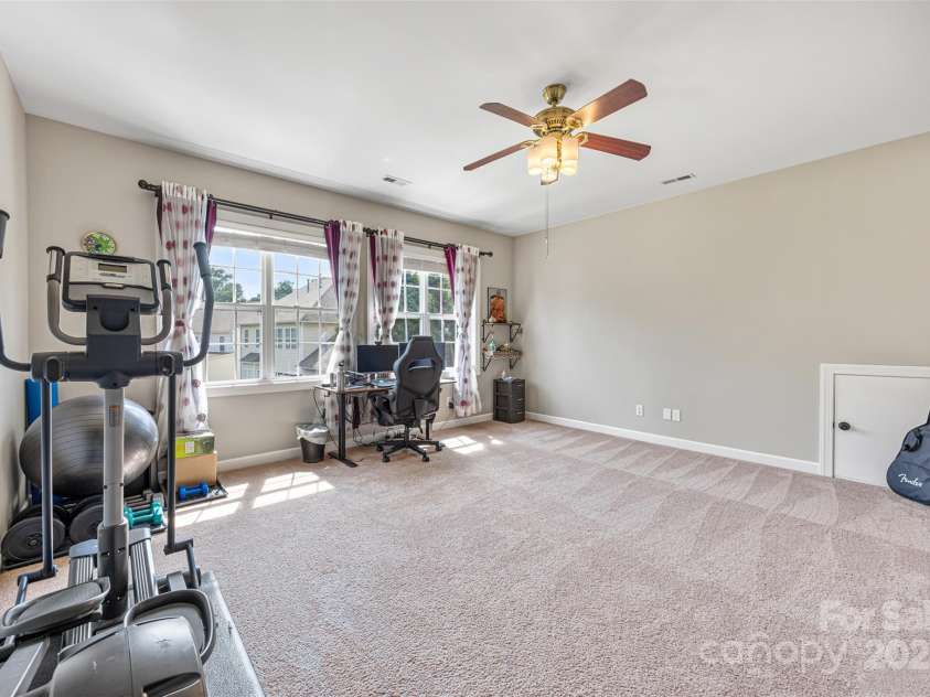 12312 Mcallister Park Drive, Charlotte, NC 28277.  MLS# CAR4267580, YatesRealty ID 20065. 