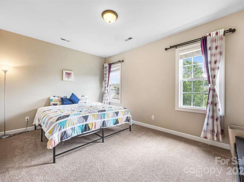 12312 Mcallister Park Drive, Charlotte, NC 28277.  MLS# CAR4267580, YatesRealty ID 20065. 