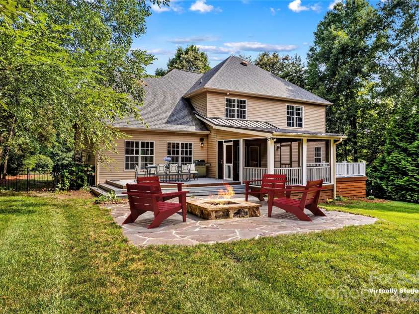 4858 Sagittarius Circle, Denver, NC 28037.  MLS# CAR4280048, YatesRealty ID 20066. 