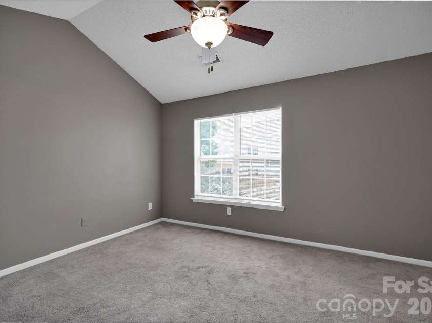 9653 Terrier Way, Charlotte, NC 28269.  MLS# CAR4367093, YatesRealty ID 20066. 