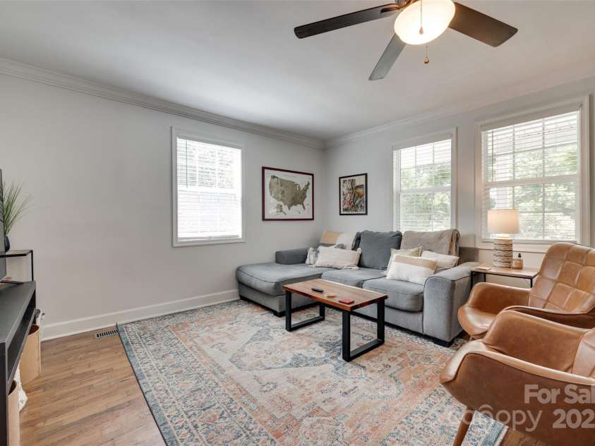 203 Lincoln Street, Belmont, NC 28012.  MLS# CAR4264211, YatesRealty ID 20067. 