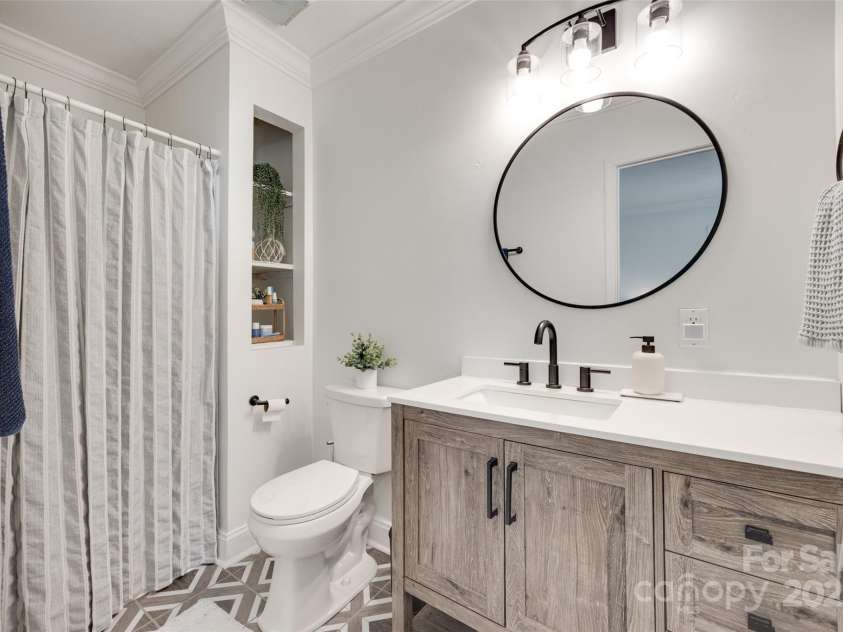 203 Lincoln Street, Belmont, NC 28012.  MLS# CAR4264211, YatesRealty ID 20067. 