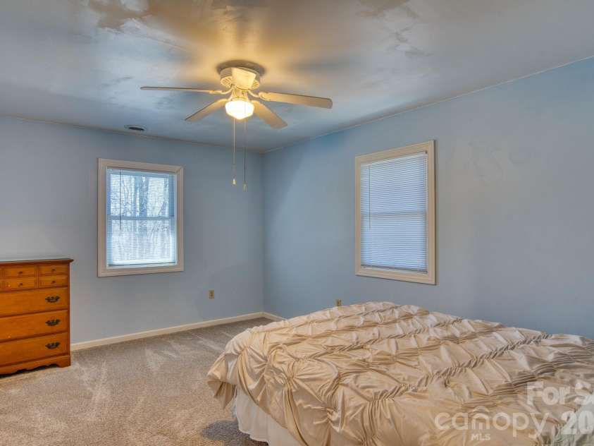 46 Wahuhu Court, Brevard, NC 28712.  MLS# CAR4368025, YatesRealty ID 20067. 