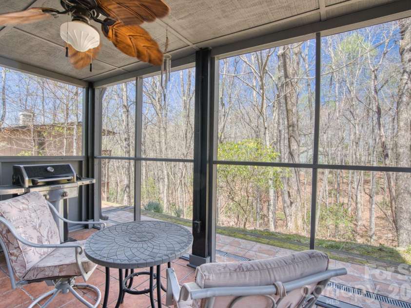 46 Wahuhu Court, Brevard, NC 28712.  MLS# CAR4368025, YatesRealty ID 20067. 