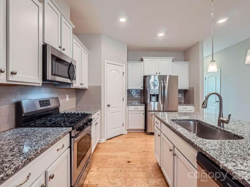 19812 Elise Caroline Alley, Davidson, NC 28036.  MLS# CAR4259405, YatesRealty ID 20069. 