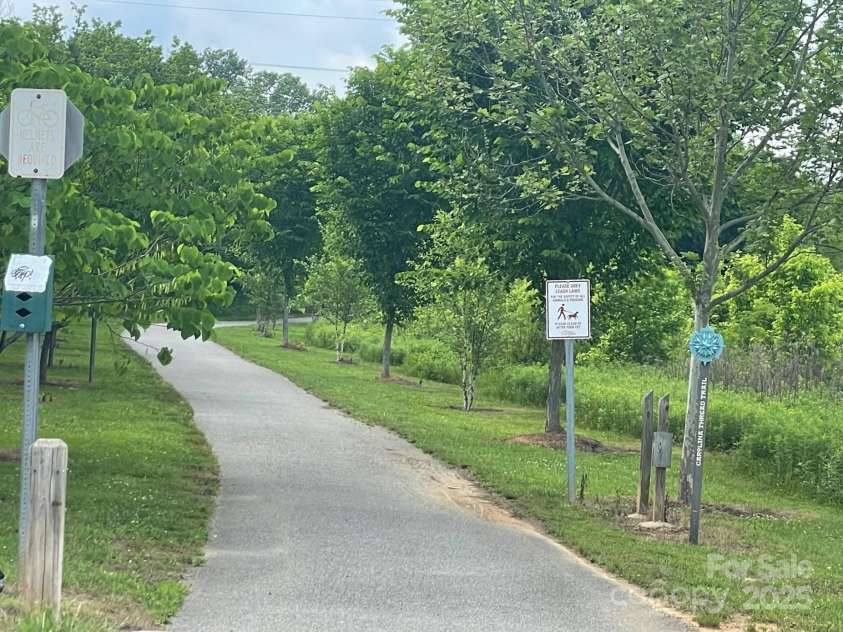 19812 Elise Caroline Alley, Davidson, NC 28036.  MLS# CAR4259405, YatesRealty ID 20069. Greenway is just up the street - part of the Carolina Thread Trail