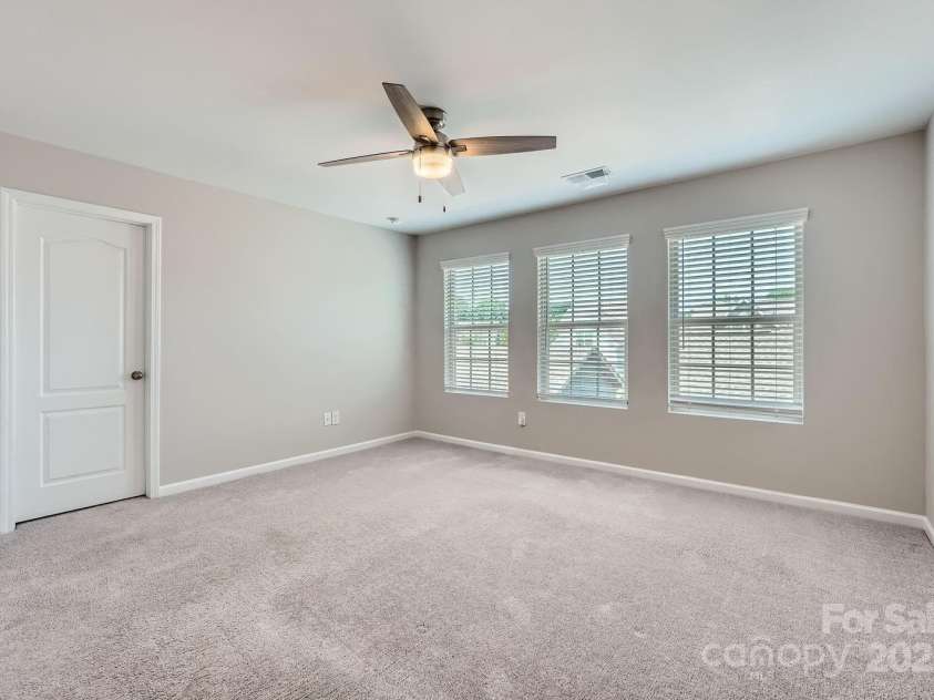 19812 Elise Caroline Alley, Davidson, NC 28036.  MLS# CAR4259405, YatesRealty ID 20069. Primary bedroom