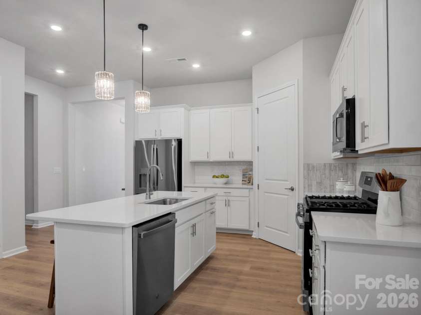 280 Portrait Way, Indian Trail, NC 28079.  MLS# CAR4371140, YatesRealty ID 20070. 