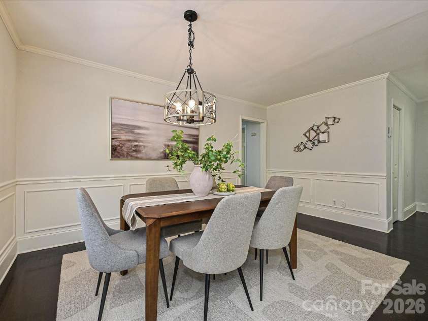 1913 Optimist Lane, Charlotte, NC 28205.  MLS# CAR4365114, YatesRealty ID 20072. 