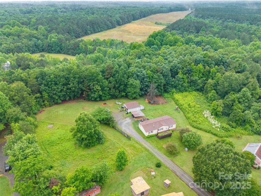 4373 Wentz Road, Maiden, NC 28650.  MLS# CAR4267577, YatesRealty ID 20072. 