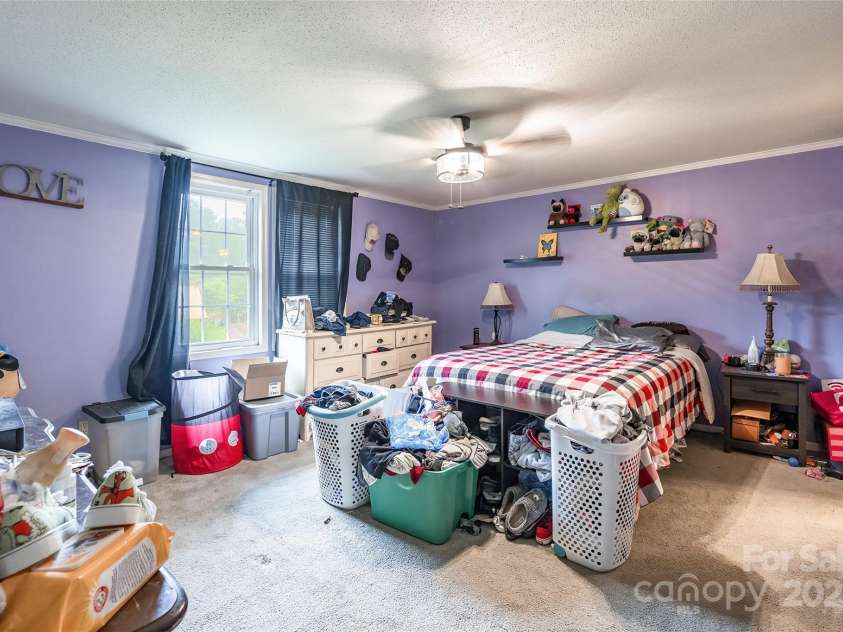 4373 Wentz Road, Maiden, NC 28650.  MLS# CAR4267577, YatesRealty ID 20072. 