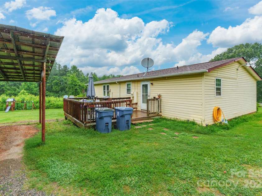 4373 Wentz Road, Maiden, NC 28650.  MLS# CAR4267577, YatesRealty ID 20072. 