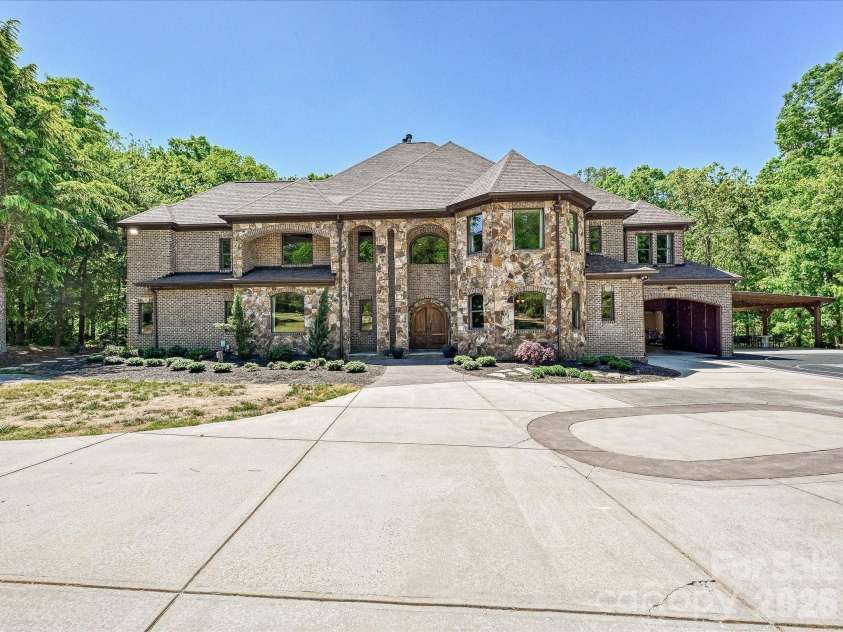 6112 Rehobeth Road, Waxhaw, NC 28173.  MLS# CAR4373674, YatesRealty ID 20073. 