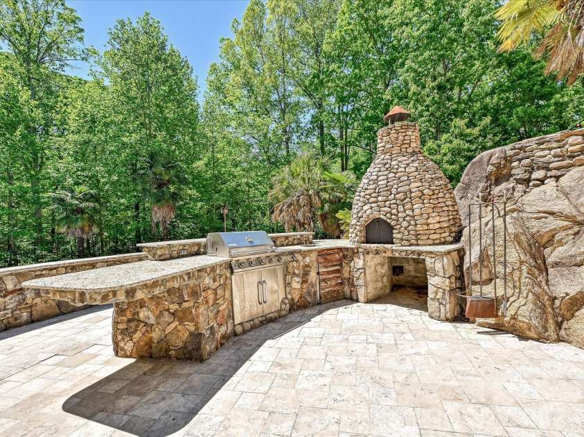6112 Rehobeth Road, Waxhaw, NC 28173.  MLS# CAR4373674, YatesRealty ID 20073. 