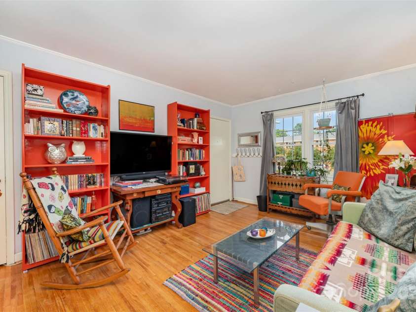 912 McAlway Road, Charlotte, NC 28211.  MLS# CAR4231344, YatesRealty ID 20073. 