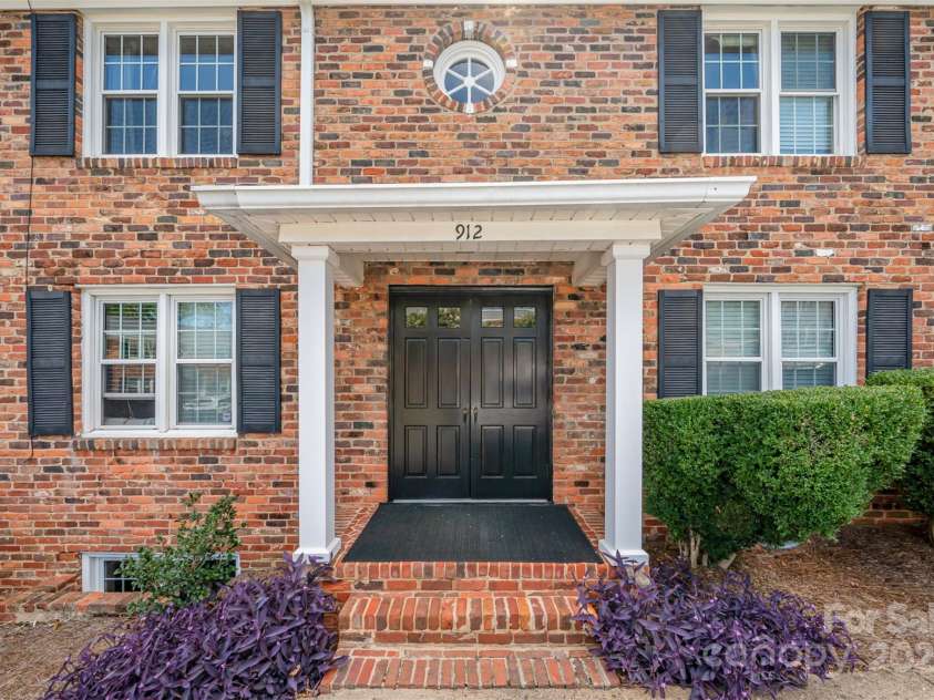 912 McAlway Road, Charlotte, NC 28211.  MLS# CAR4231344, YatesRealty ID 20073. 