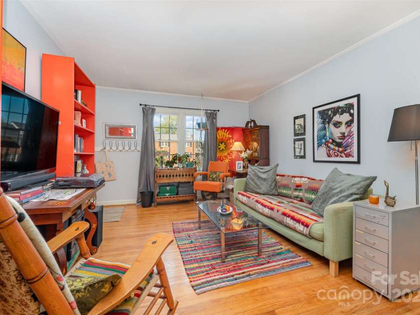912 McAlway Road, Charlotte, NC 28211.  MLS# CAR4231344, YatesRealty ID 20073. 