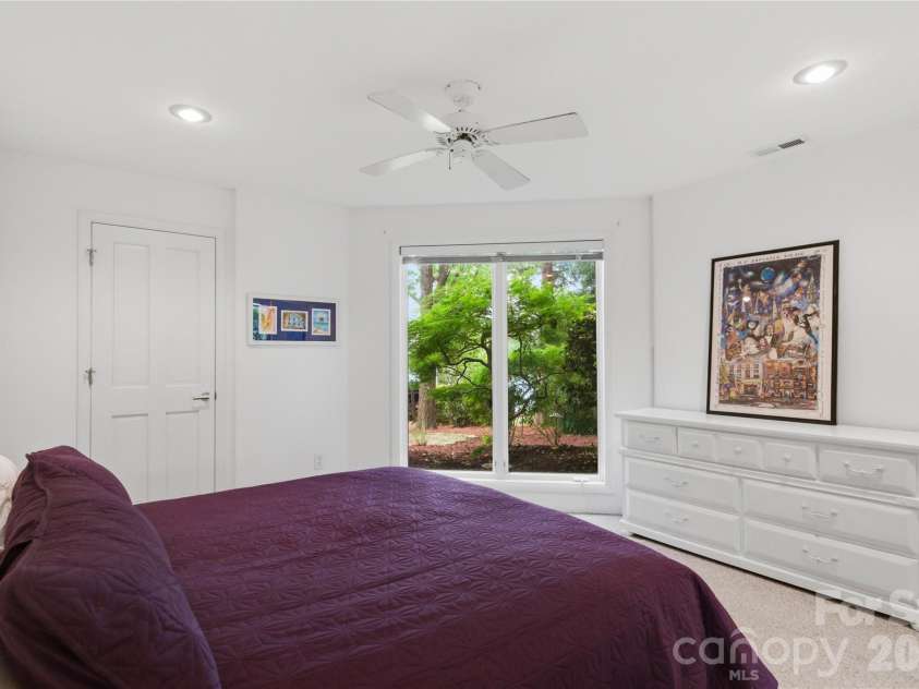 18426 Peninsula Cove Lane, Cornelius, NC 28031.  MLS# CAR4375387, YatesRealty ID 20078. Guest bedroom on lower level