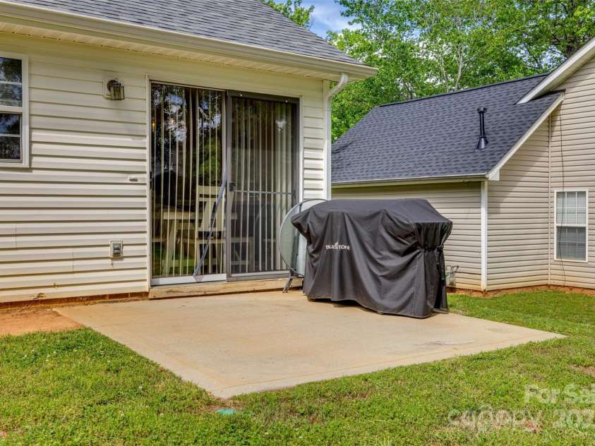 1252 Spring View Court, Rock Hill, SC 29732.  MLS# CAR4247790, YatesRealty ID 20079. 