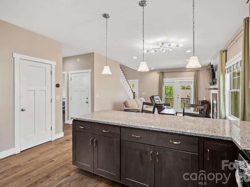 20 Greenwood Fields Drive, Asheville, NC 28804.  MLS# CAR4376641, YatesRealty ID 20079. 