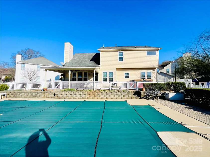 11307 Celandine Court, Charlotte, NC 28213.  MLS# CAR4225497, YatesRealty ID 2008. 