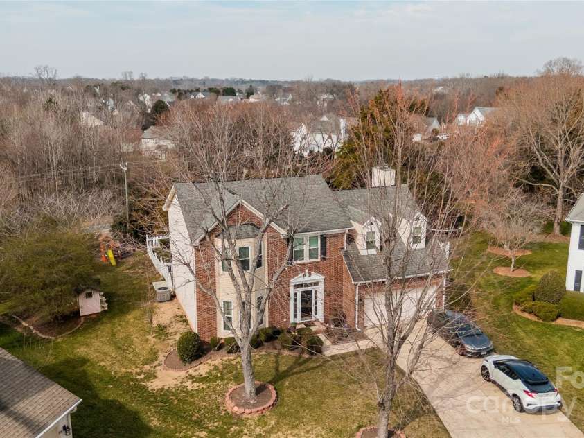 11307 Celandine Court, Charlotte, NC 28213.  MLS# CAR4225497, YatesRealty ID 2008. 