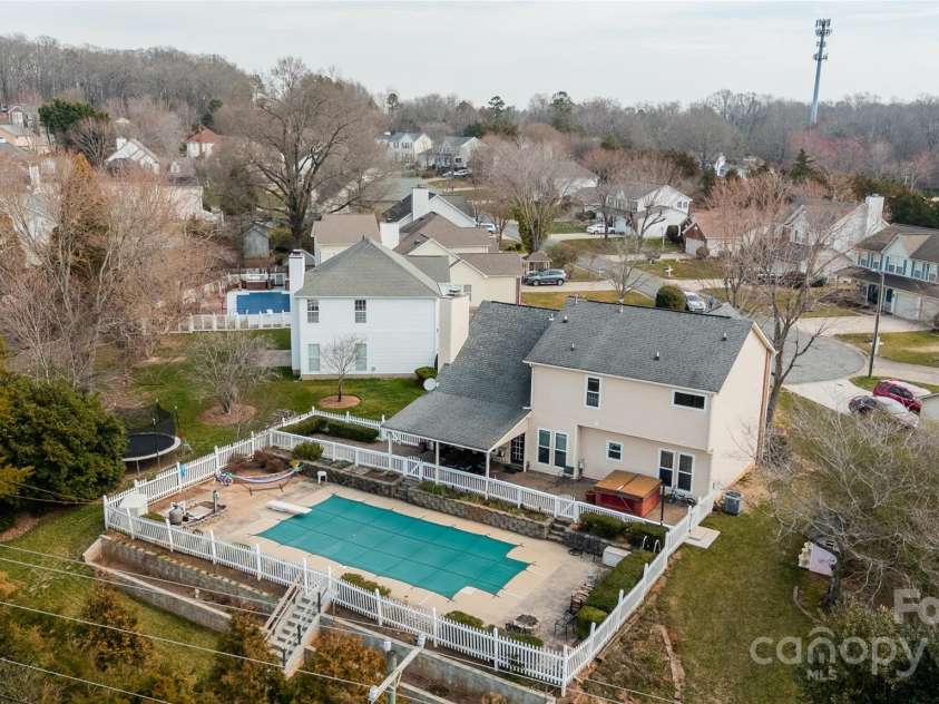 11307 Celandine Court, Charlotte, NC 28213.  MLS# CAR4225497, YatesRealty ID 2008. 
