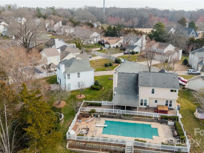11307 Celandine Court, Charlotte, NC 28213.  MLS# CAR4225497, YatesRealty ID 2008. 