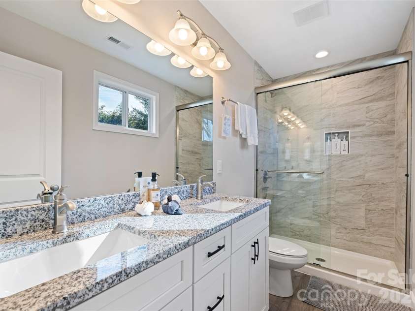 687 Holtzclaw Road, Canton, NC 28716.  MLS# CAR4315869, YatesRealty ID 2008. En Suite Primary Bathroom