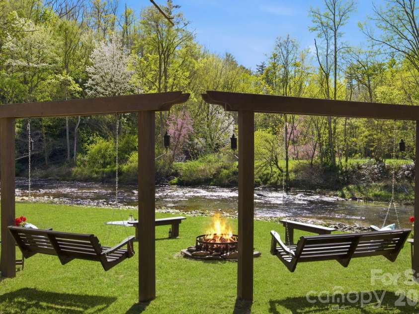 8186 NC 183 Highway, Linville Falls, NC 28657.  MLS# CAR4375147, YatesRealty ID 20080. 