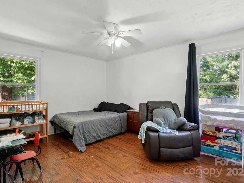 6718 Pueblo Lane, Charlotte, NC 28227.  MLS# CAR4265386, YatesRealty ID 20082. 