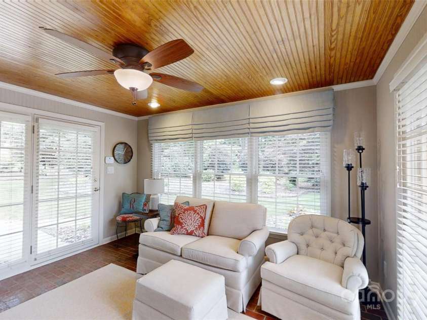 1695 Arden Drive, Lincolnton, NC 28092.  MLS# CAR4268342, YatesRealty ID 20085. 