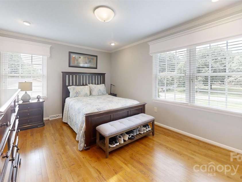 1695 Arden Drive, Lincolnton, NC 28092.  MLS# CAR4268342, YatesRealty ID 20085. 