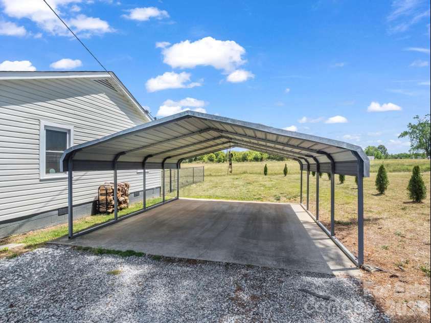 156 Dobbinsville Extension, Ellenboro, NC 28040.  MLS# CAR4379595, YatesRealty ID 20088. 