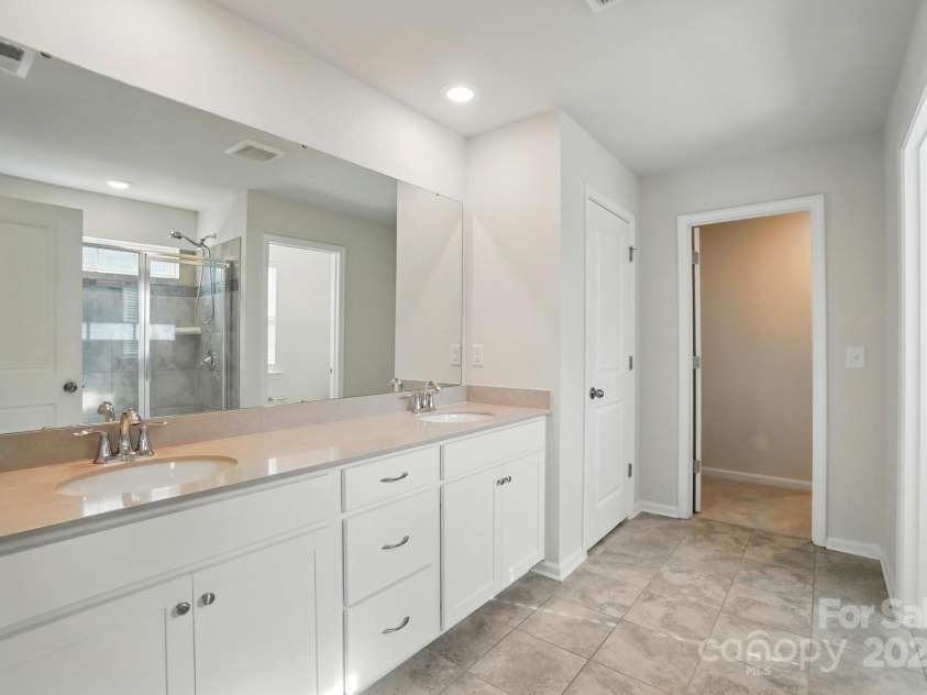 117 Rooster Tail Lane, Troutman, NC 28166.  MLS# CAR4247158, YatesRealty ID 20089. 