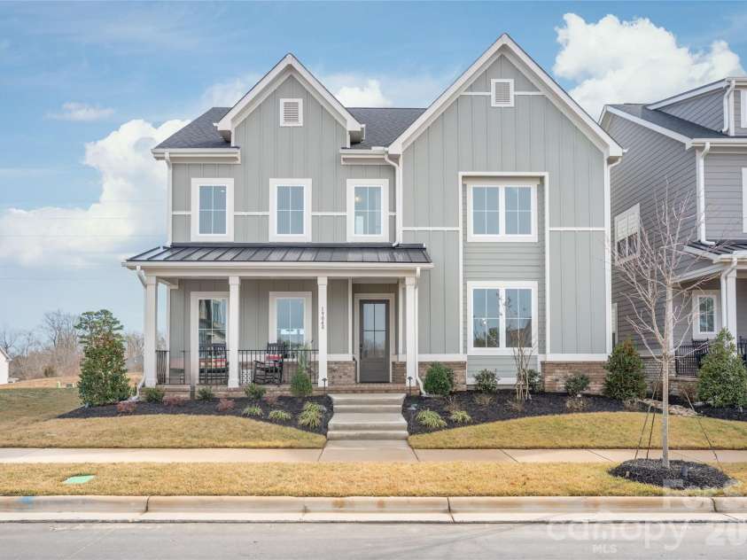 19048 Newburg Hill Road, Davidson, NC 28036.  MLS# CAR4293963, YatesRealty ID 2009. 