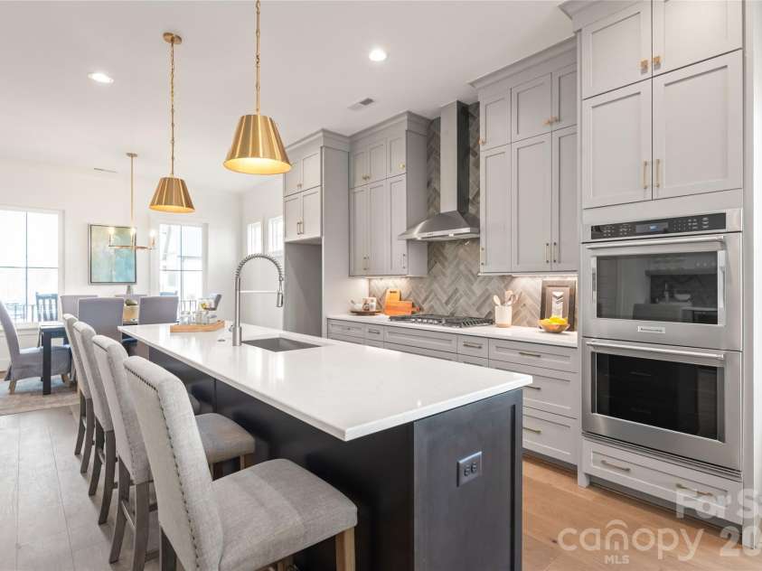 19048 Newburg Hill Road, Davidson, NC 28036.  MLS# CAR4293963, YatesRealty ID 2009. 
