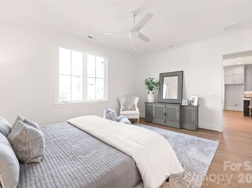19048 Newburg Hill Road, Davidson, NC 28036.  MLS# CAR4293963, YatesRealty ID 2009. 