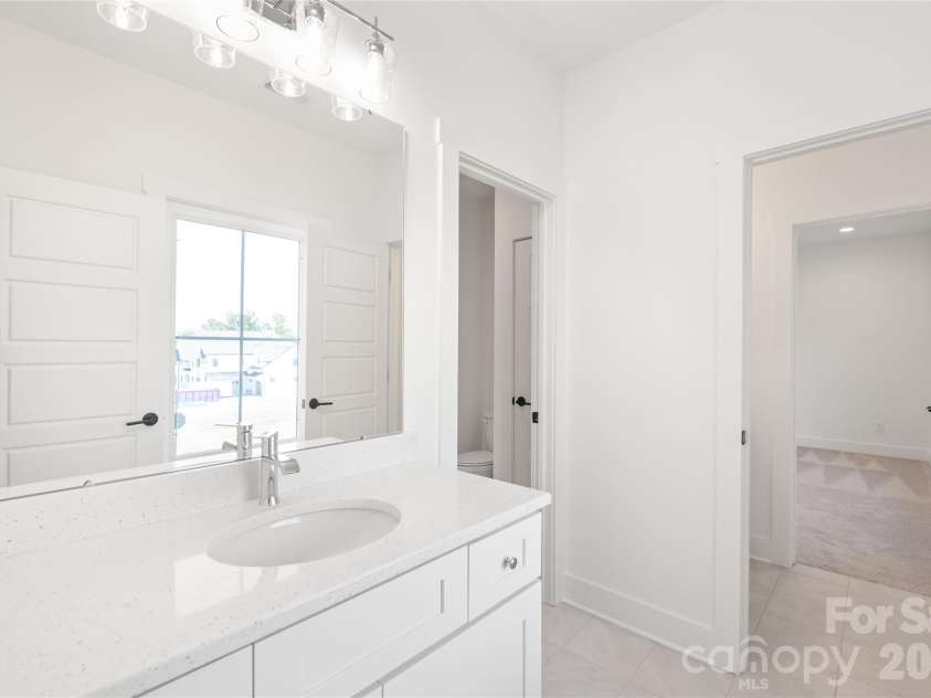 19048 Newburg Hill Road, Davidson, NC 28036.  MLS# CAR4293963, YatesRealty ID 2009. 