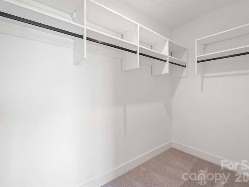 19048 Newburg Hill Road, Davidson, NC 28036.  MLS# CAR4293963, YatesRealty ID 2009. 