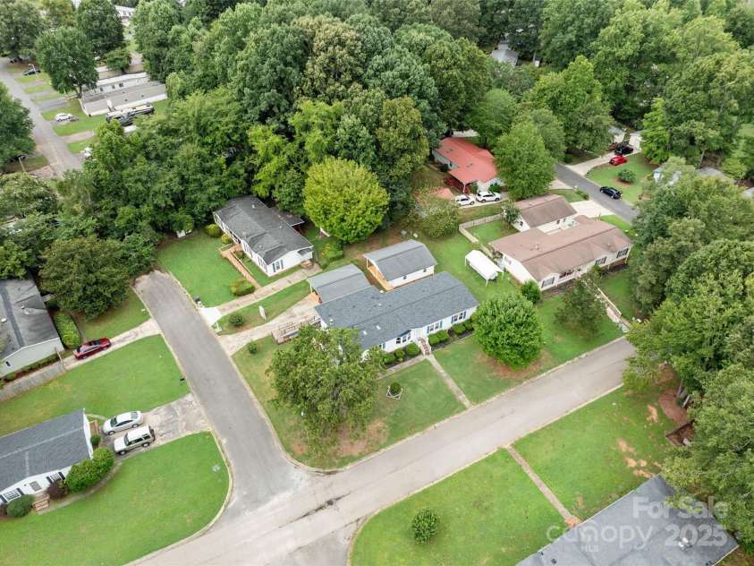 5909 Lake Valley Road, Clover, SC 29710.  MLS# CAR4288971, YatesRealty ID 2009. 