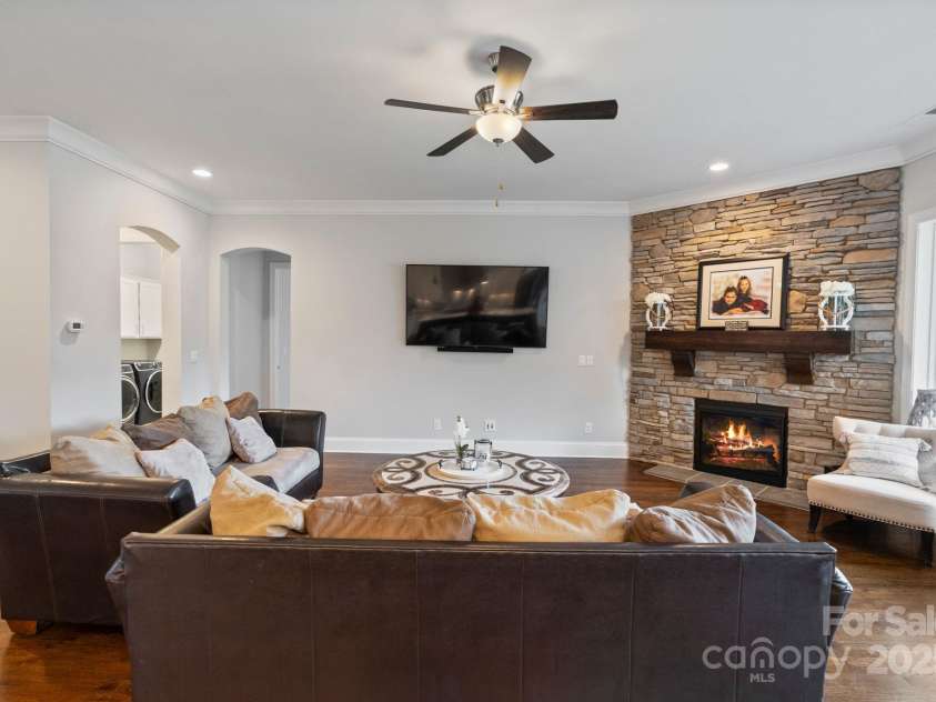 1128 Rosecliff Drive, Waxhaw, NC 28173.  MLS# CAR4296694, YatesRealty ID 20090. 