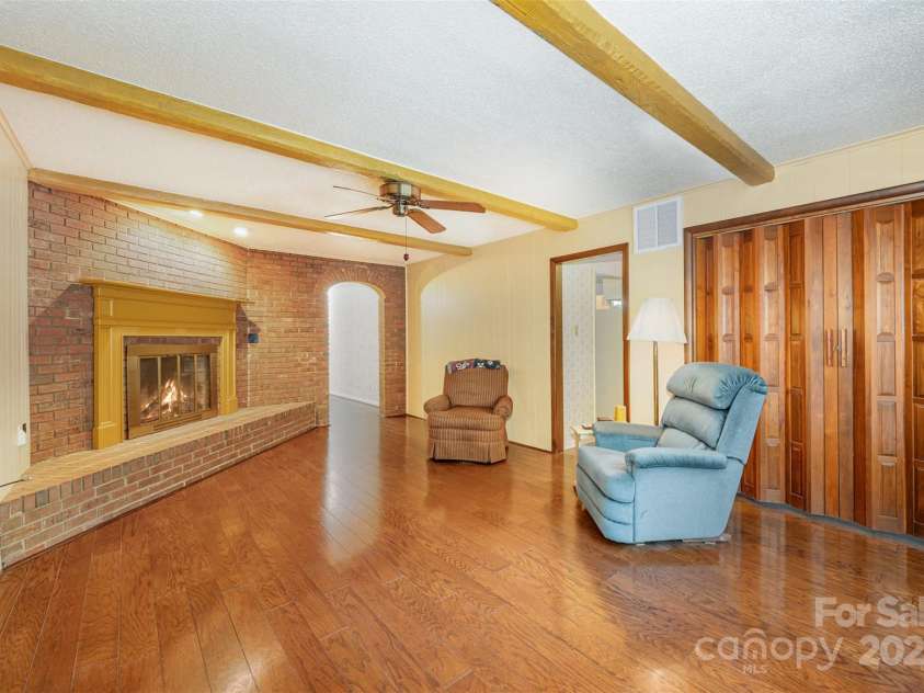 2643 Rolling Hills Drive, Monroe, NC 28110.  MLS# CAR4249052, YatesRealty ID 20092. 