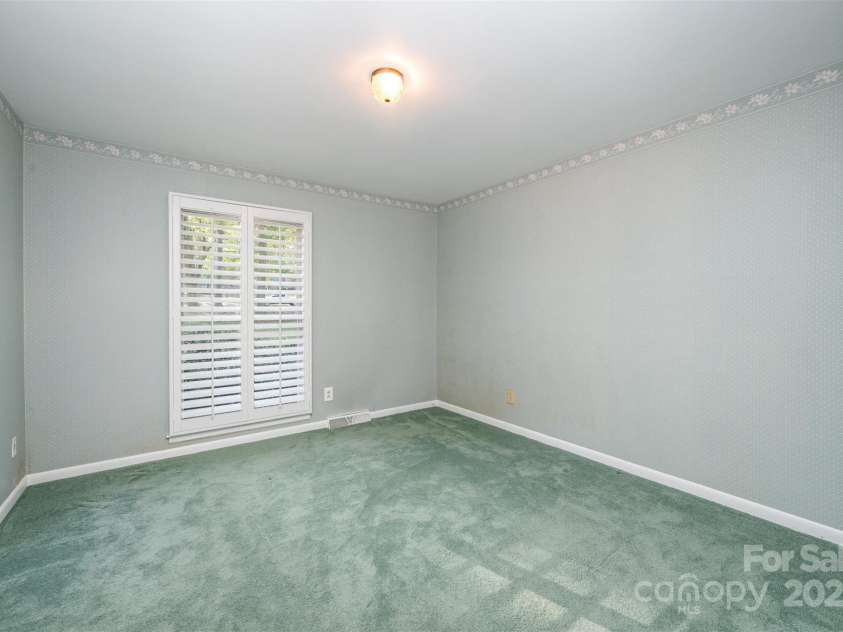 2643 Rolling Hills Drive, Monroe, NC 28110.  MLS# CAR4249052, YatesRealty ID 20092. 