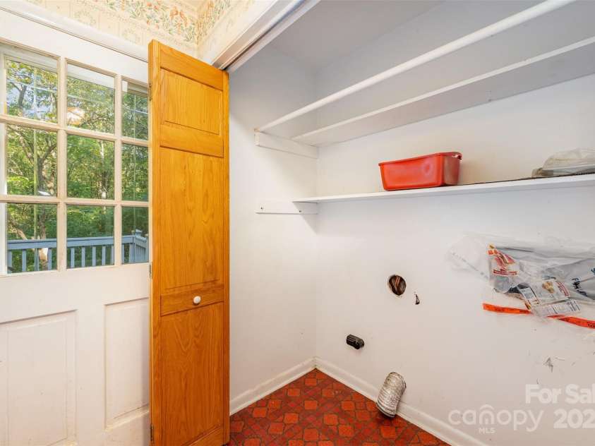 2643 Rolling Hills Drive, Monroe, NC 28110.  MLS# CAR4249052, YatesRealty ID 20092. 