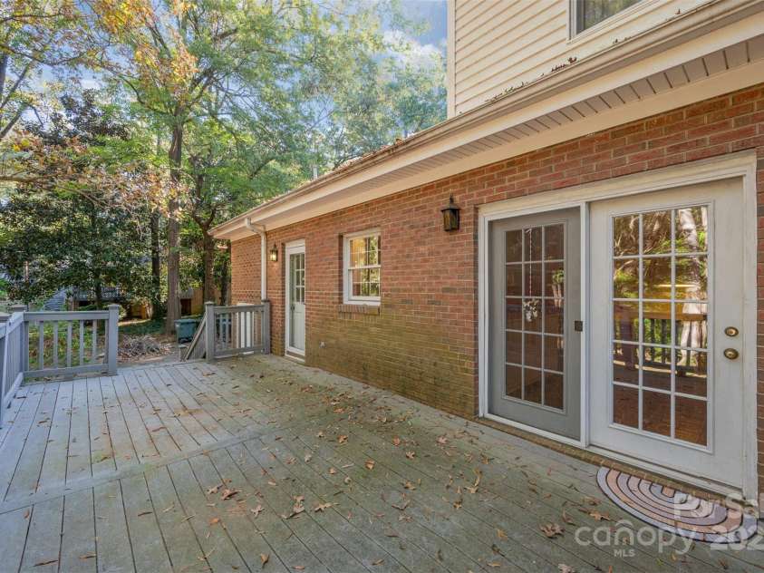 2643 Rolling Hills Drive, Monroe, NC 28110.  MLS# CAR4249052, YatesRealty ID 20092. 